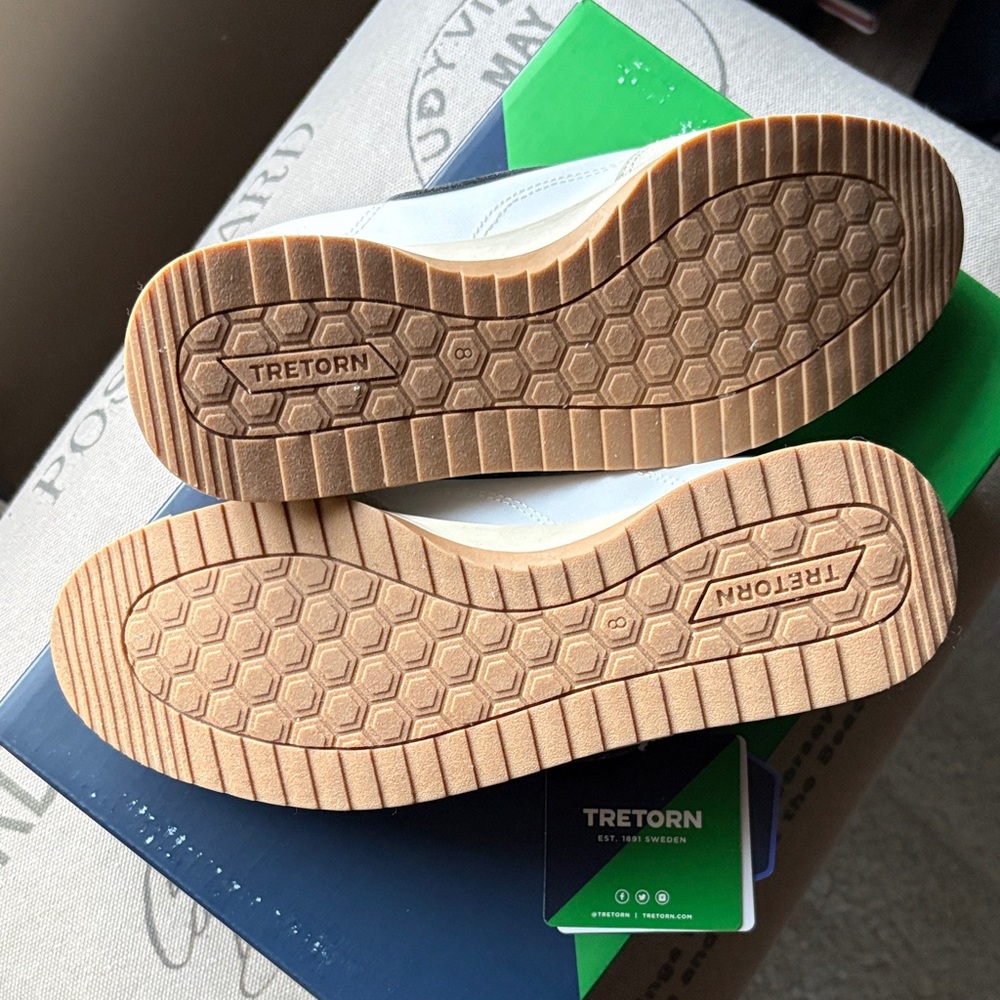 Tretorn Kristine Women's White and Green Casual Sneakers - Picture 5 of 7